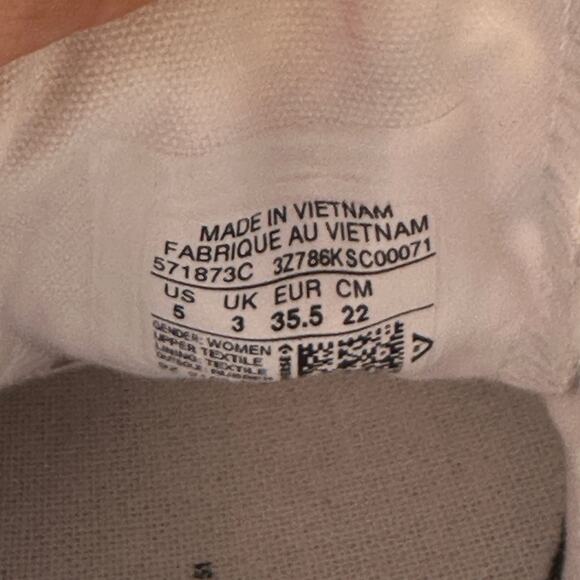 CONVERSE Women's 5 Run Star Hike Low Splatter Canvas Sneaker - Picture 3 of 7